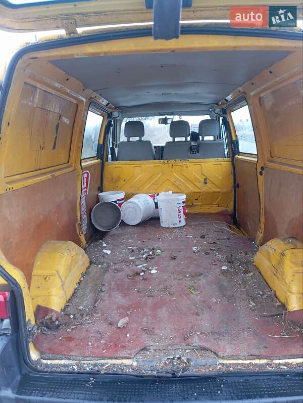 Вантажний фургон Volkswagen Transporter 2001 в Калуші фото 7 Вантажний фургон Volkswagen Transporter 2001 в Калуші