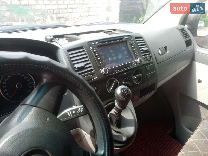 Мінівен Volkswagen Transporter 2010 в Черкасах