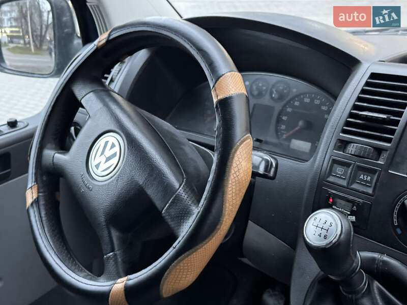 Мінівен Volkswagen Transporter 2005 в Рівному фото 11 Мінівен Volkswagen Transporter 2005 в Рівному