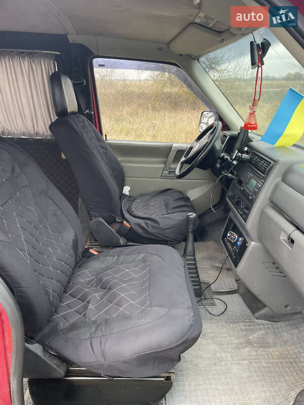 Минивэн Volkswagen Transporter 2003 в Броварах фото 9 Минивэн Volkswagen Transporter 2003 в Броварах