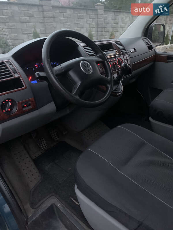 Минивэн Volkswagen Transporter 2007 в Ровно фото 5 Минивэн Volkswagen Transporter 2007 в Ровно