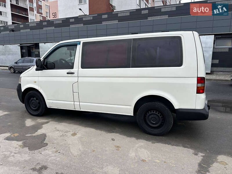 Мінівен Volkswagen Transporter 2004 в Києві фото 3 Мінівен Volkswagen Transporter 2004 в Києві