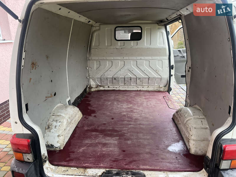 Грузовой фургон Volkswagen Transporter 2000 в Ивано-Франковске фото 9 Грузовой фургон Volkswagen Transporter 2000 в Ивано-Франковске