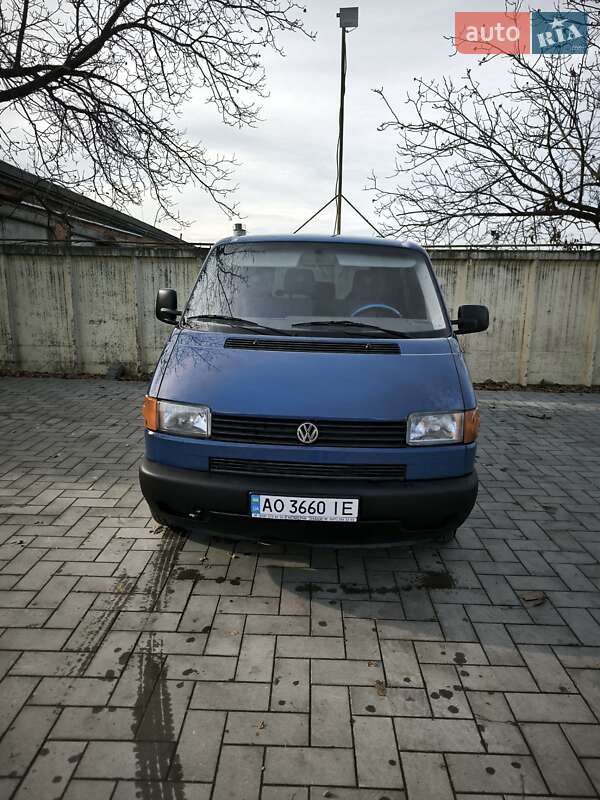 Мінівен Volkswagen Transporter 1999 в Виноградові