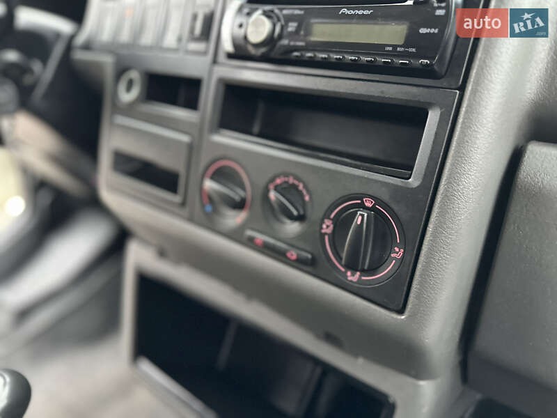 Минивэн Volkswagen Transporter 2000 в Житомире фото 19 Минивэн Volkswagen Transporter 2000 в Житомире