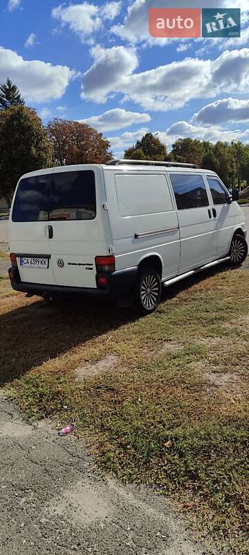 Минивэн Volkswagen Transporter 2001 в Черкассах
