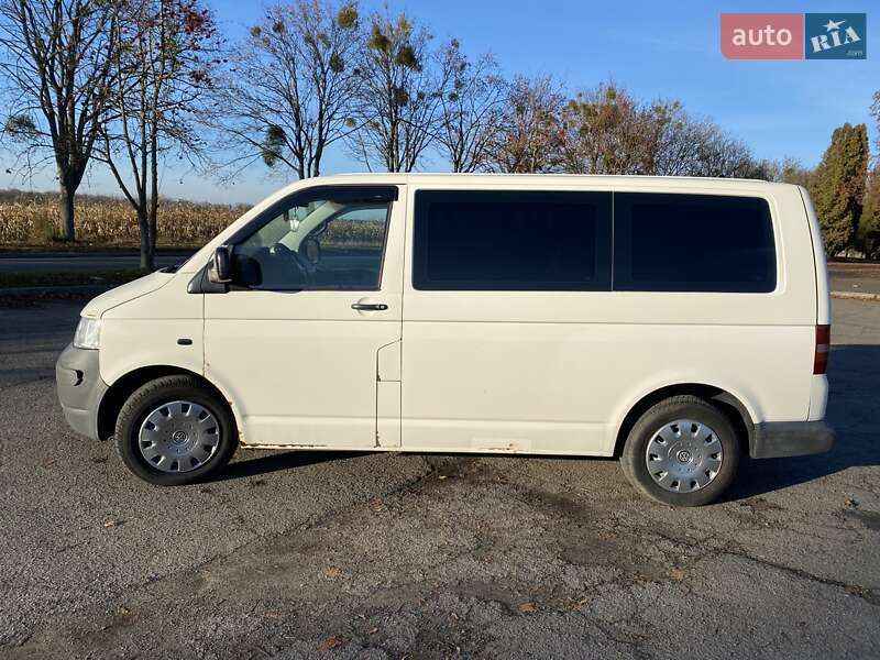 Минивэн Volkswagen Transporter 2004 в Владимире