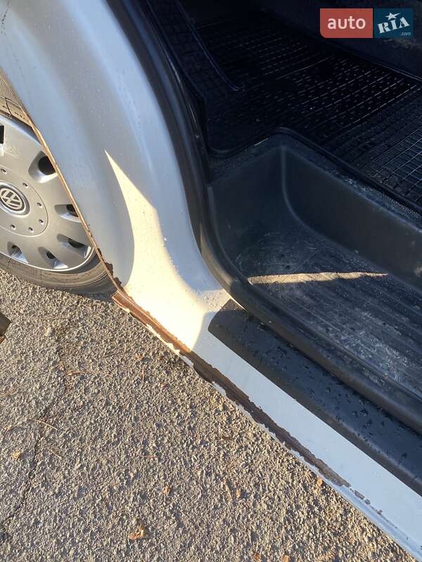 Минивэн Volkswagen Transporter 2004 в Владимире