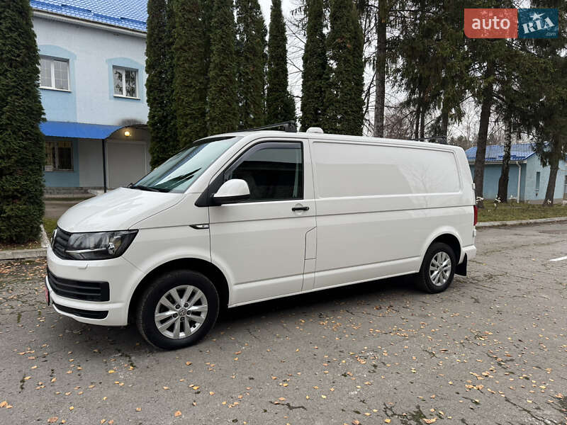 Грузовой фургон Volkswagen Transporter 2016 в Ровно фото 5 Грузовой фургон Volkswagen Transporter 2016 в Ровно