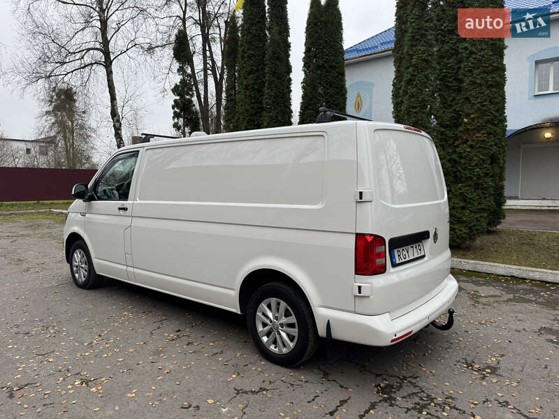 Грузовой фургон Volkswagen Transporter 2016 в Ровно фото 8 Грузовой фургон Volkswagen Transporter 2016 в Ровно