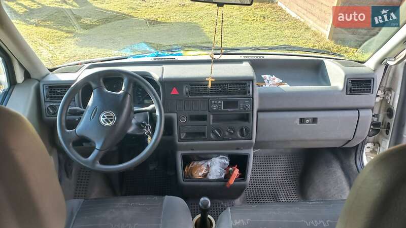 Мінівен Volkswagen Transporter 2003 в Яблуниці фото 3 Мінівен Volkswagen Transporter 2003 в Яблуниці