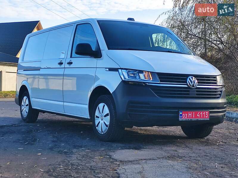 Мінівен Volkswagen Transporter 2021 в Дубні