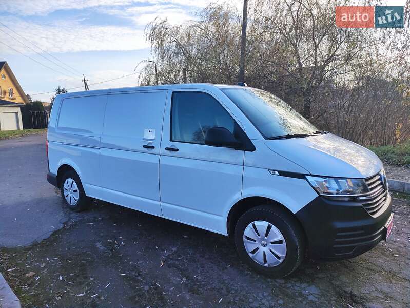 Мінівен Volkswagen Transporter 2021 в Дубні