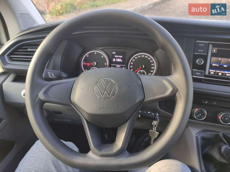 Мінівен Volkswagen Transporter 2021 в Дубні