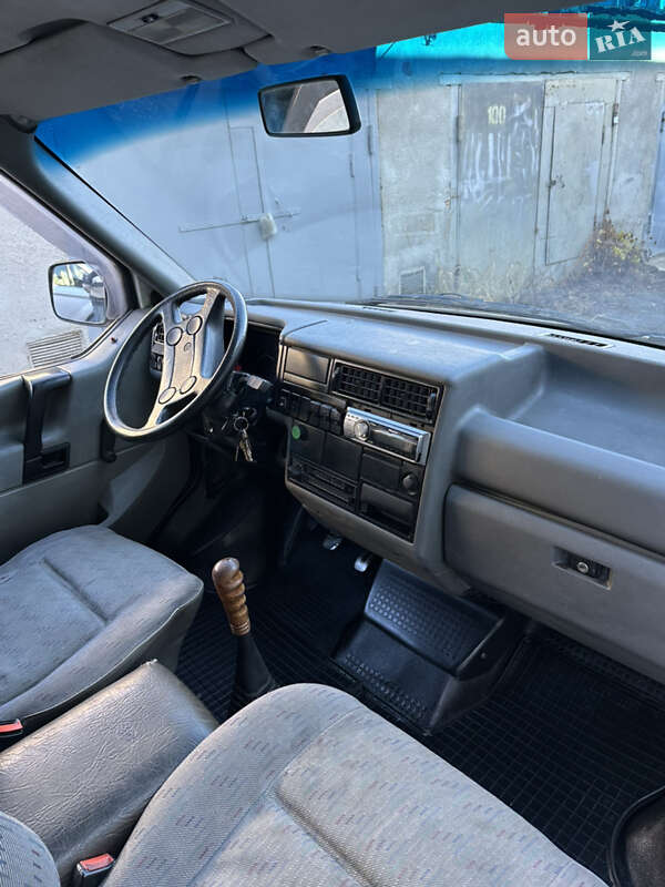 Минивэн Volkswagen Transporter 1994 в Львове