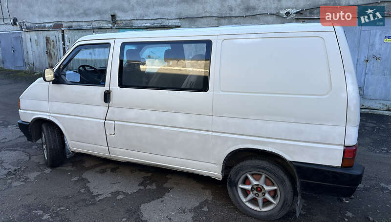 Минивэн Volkswagen Transporter 1994 в Львове