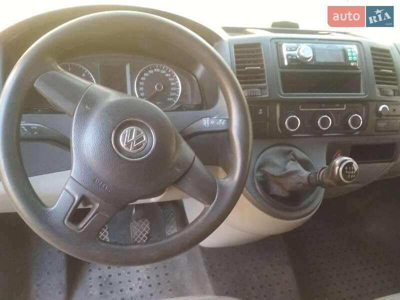 Грузовой фургон Volkswagen Transporter 2011 в Киеве фото 68 Грузовой фургон Volkswagen Transporter 2011 в Киеве