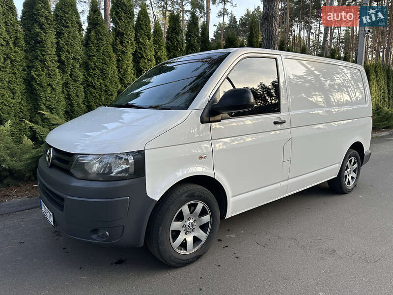 Вантажний фургон Volkswagen Transporter 2011 в Києві фото 2 Вантажний фургон Volkswagen Transporter 2011 в Києві