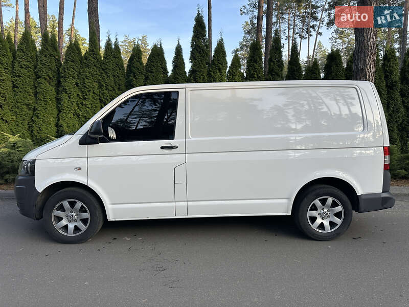 Вантажний фургон Volkswagen Transporter 2011 в Києві фото 3 Вантажний фургон Volkswagen Transporter 2011 в Києві