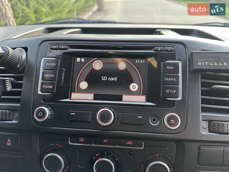 Вантажний фургон Volkswagen Transporter 2011 в Києві фото 18 Вантажний фургон Volkswagen Transporter 2011 в Києві