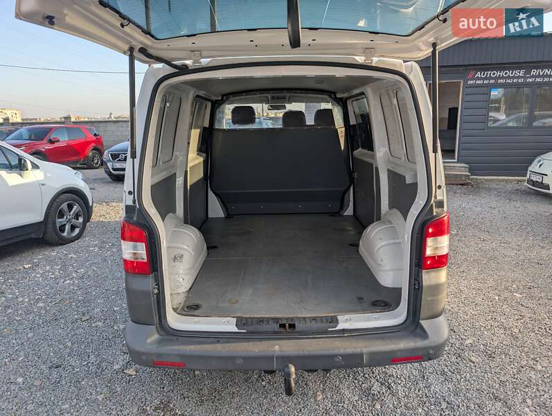 Вантажний фургон Volkswagen Transporter 2010 в Рівному фото 14 Вантажний фургон Volkswagen Transporter 2010 в Рівному