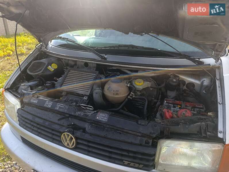 Мінівен Volkswagen Transporter 2003 в Зорі фото 12 Мінівен Volkswagen Transporter 2003 в Зорі