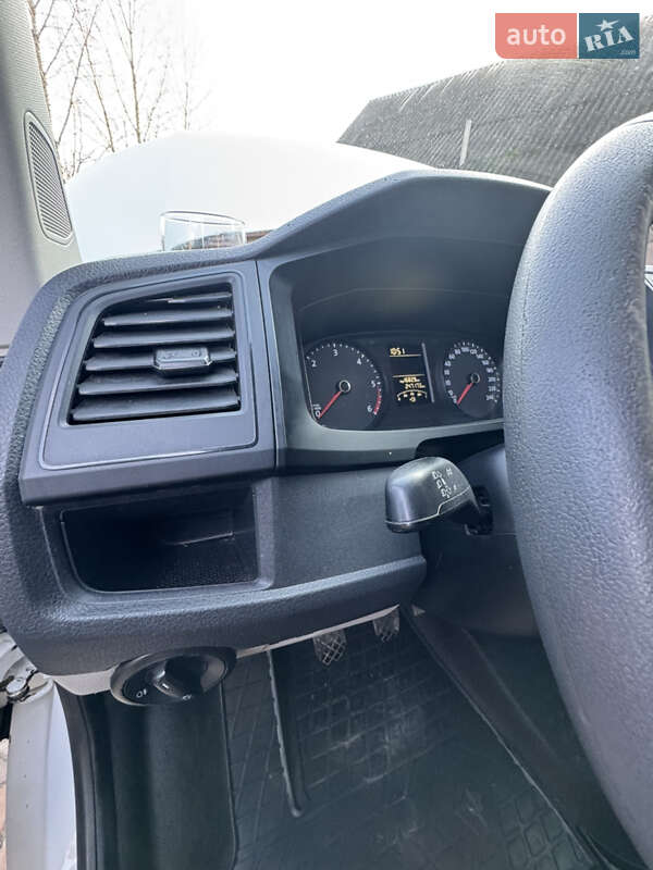 Грузопассажирский фургон Volkswagen Transporter 2018 в Гайсине