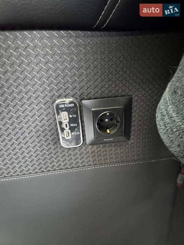 Грузопассажирский фургон Volkswagen Transporter 2018 в Гайсине