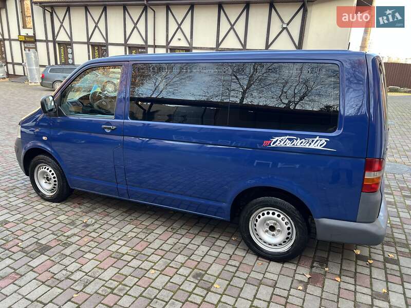 Мінівен Volkswagen Transporter 2008 в Рівному