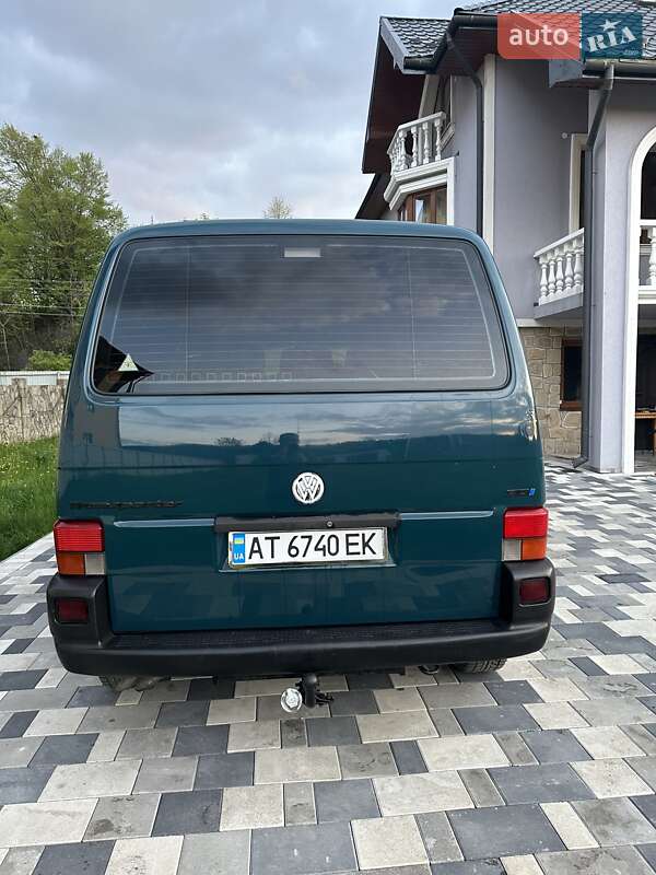 Минивэн Volkswagen Transporter 2003 в Ивано-Франковске