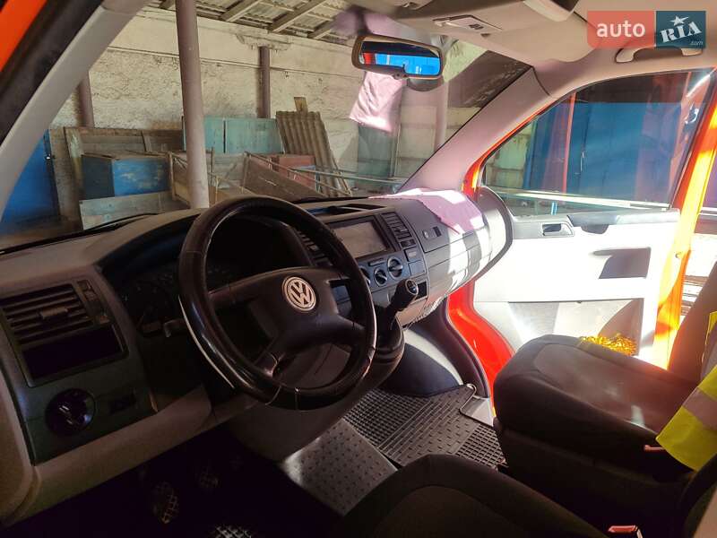 Минивэн Volkswagen Transporter 2006 в Ивано-Франковске