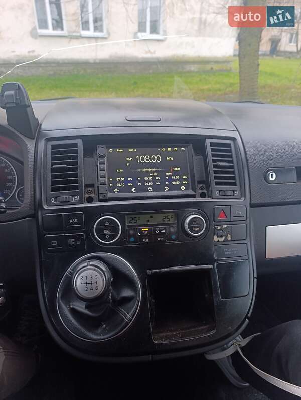 Минивэн Volkswagen Transporter 2005 в Шептицькому