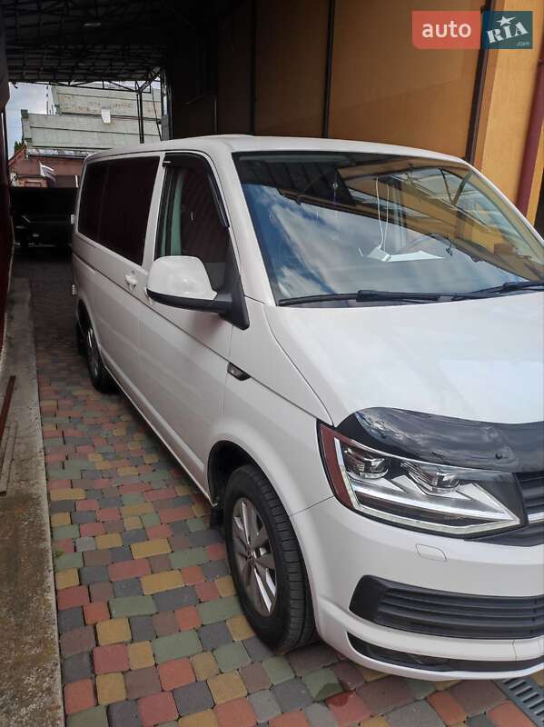 Минивэн Volkswagen Transporter 2017 в Львове
