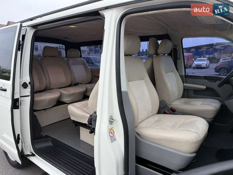Минивэн Volkswagen Transporter 2008 в Виннице