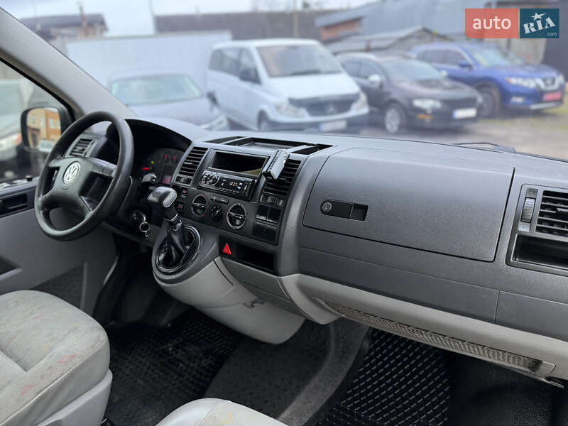Минивэн Volkswagen Transporter 2005 в Ровно фото 54 Минивэн Volkswagen Transporter 2005 в Ровно
