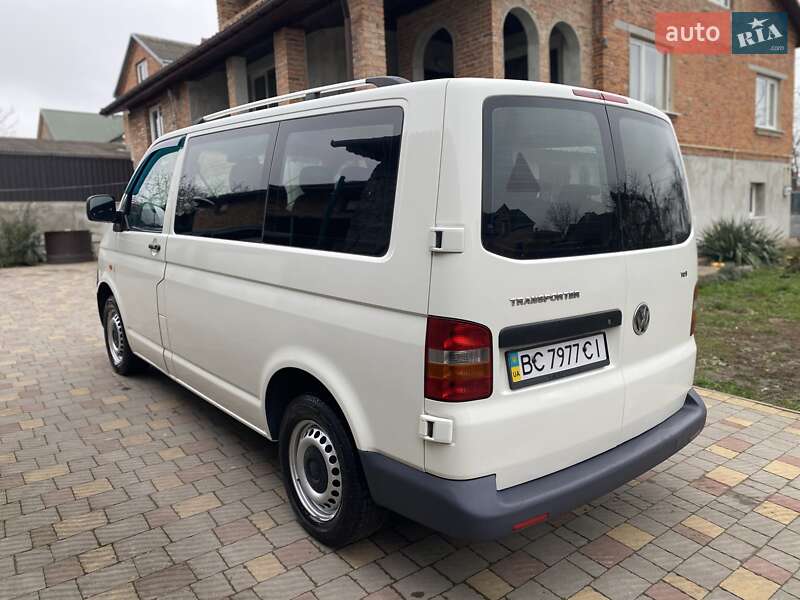 Минивэн Volkswagen Transporter 2006 в Львове