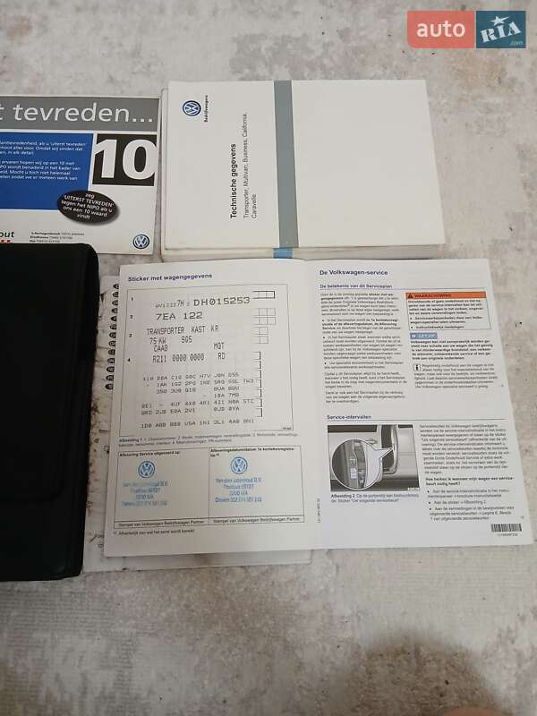 Мінівен Volkswagen Transporter 2012 в Чорткові