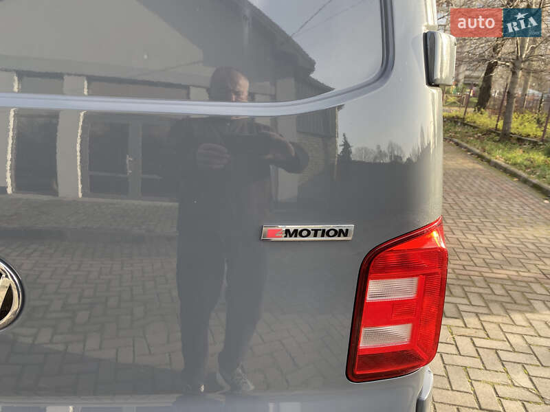 Грузовой фургон Volkswagen Transporter 2019 в Калуше