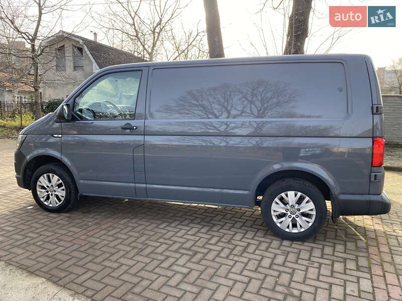 Грузовой фургон Volkswagen Transporter 2019 в Калуше