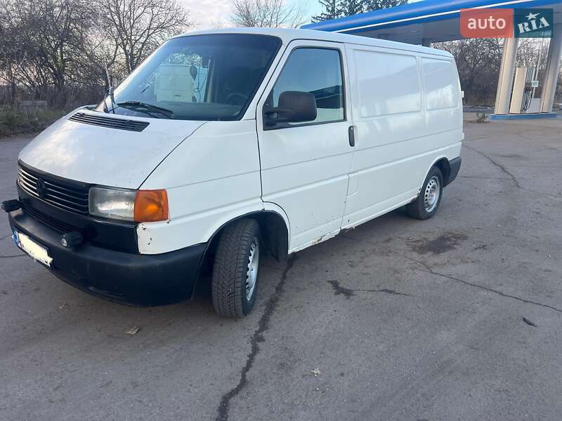 Грузовой фургон Volkswagen Transporter 2003 в Хмельницком