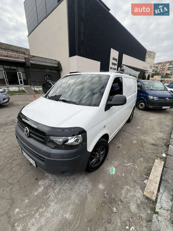 Мікроавтобус вантажний (до 3,5т) Volkswagen Transporter 2013 в Ужгороді фото 3 Мікроавтобус вантажний (до 3,5т) Volkswagen Transporter 2013 в Ужгороді