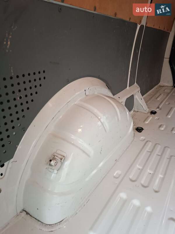 Грузовой фургон Volkswagen Transporter 2008 в Сумах