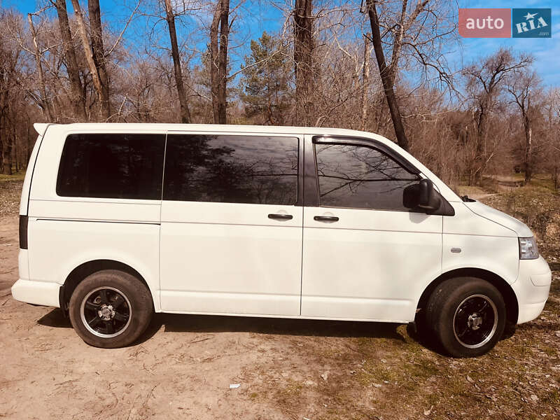 Минивэн Volkswagen Transporter 2005 в Запорожье