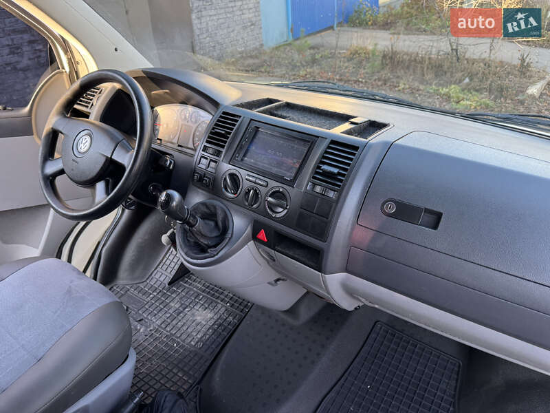 Минивэн Volkswagen Transporter 2008 в Чернигове