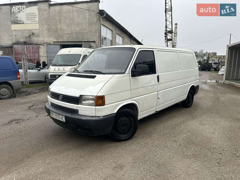 Вантажний фургон Volkswagen Transporter 2000 в Тернополі
