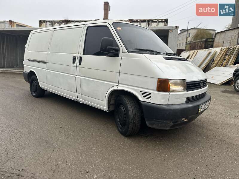 Вантажний фургон Volkswagen Transporter 2000 в Тернополі