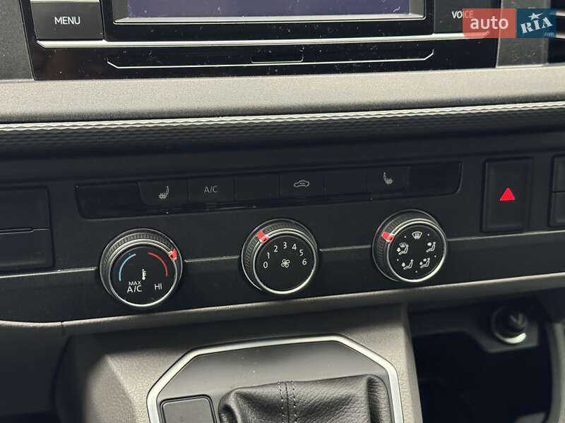 Грузовой фургон Volkswagen Transporter 2020 в Ровно