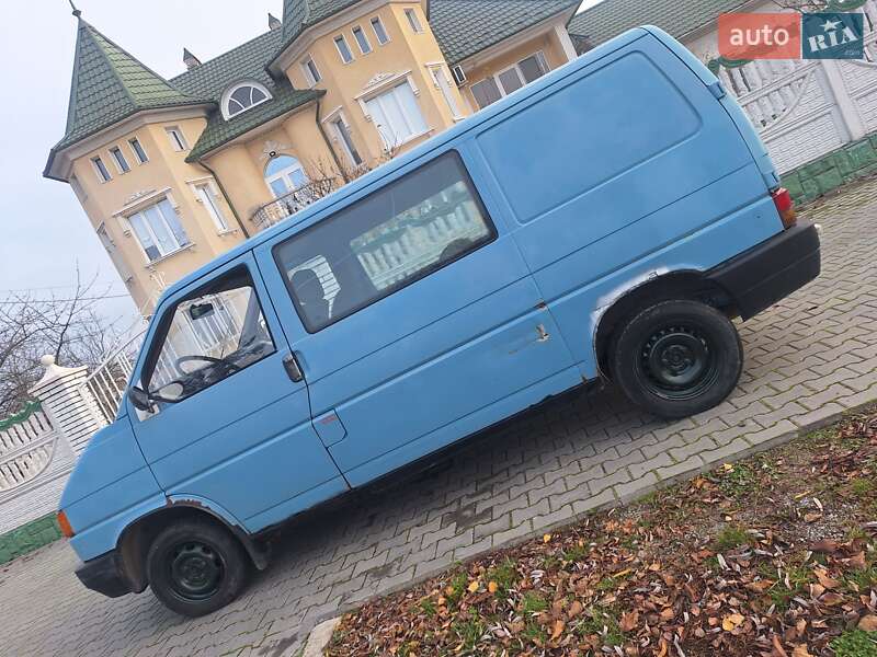 Минивэн Volkswagen Transporter 1993 в Черновцах