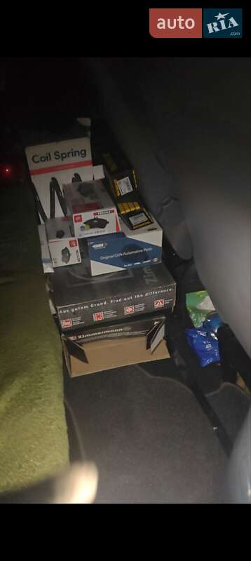 Минивэн Volkswagen Transporter 2005 в Павлограде