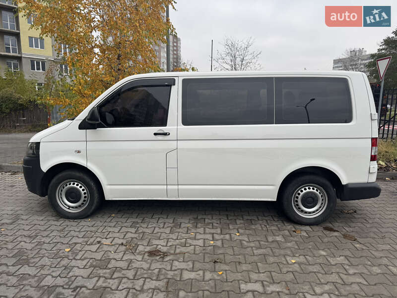 Минивэн Volkswagen Transporter 2010 в Броварах фото 2 Минивэн Volkswagen Transporter 2010 в Броварах